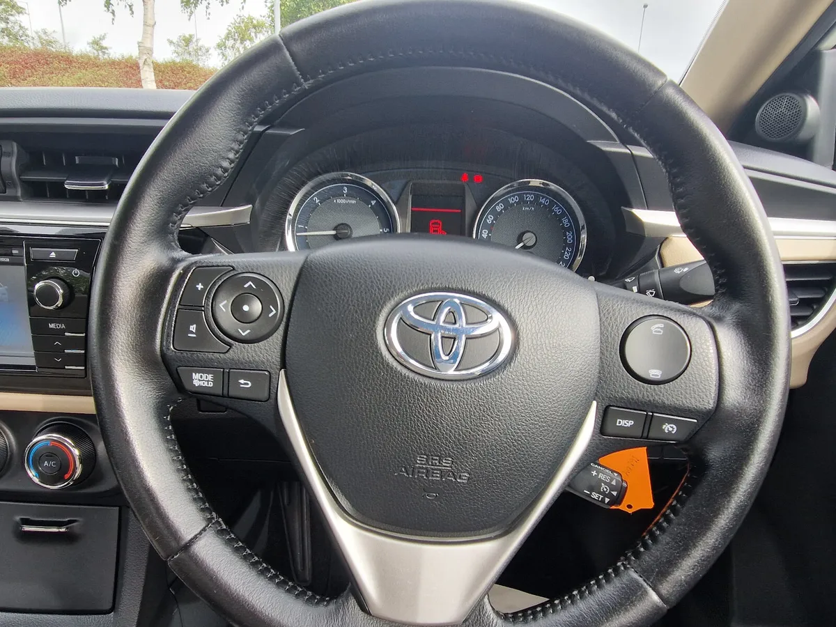 2016 Toyota Corolla  1.4 D-4D LUNA - Image 3