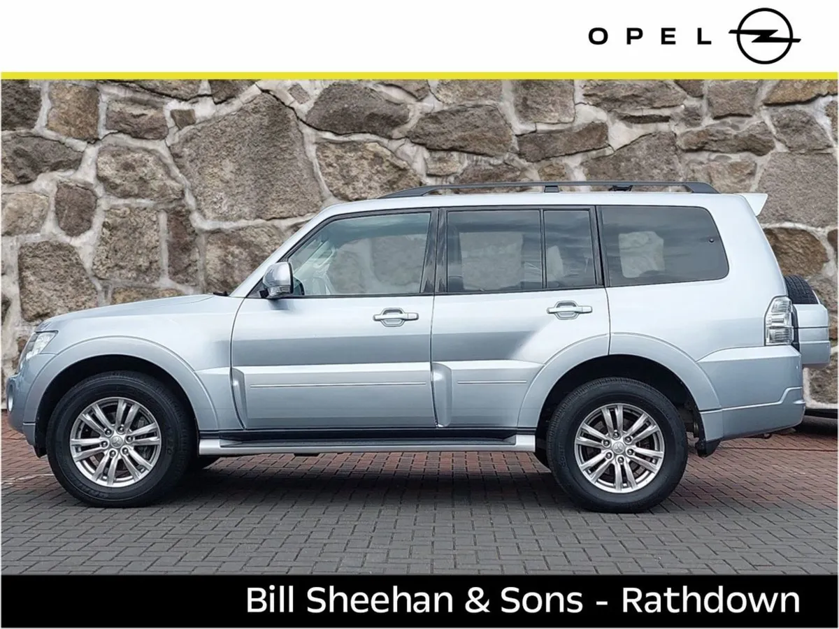 Mitsubishi Pajero Pajero LWB N1 5-seat 4DR Auto - Image 3