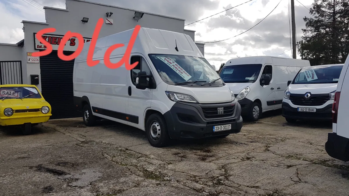 Fiat Ducato MAXI 2.2 160BHP ONE OWNER 105KM VAT IN - Image 1