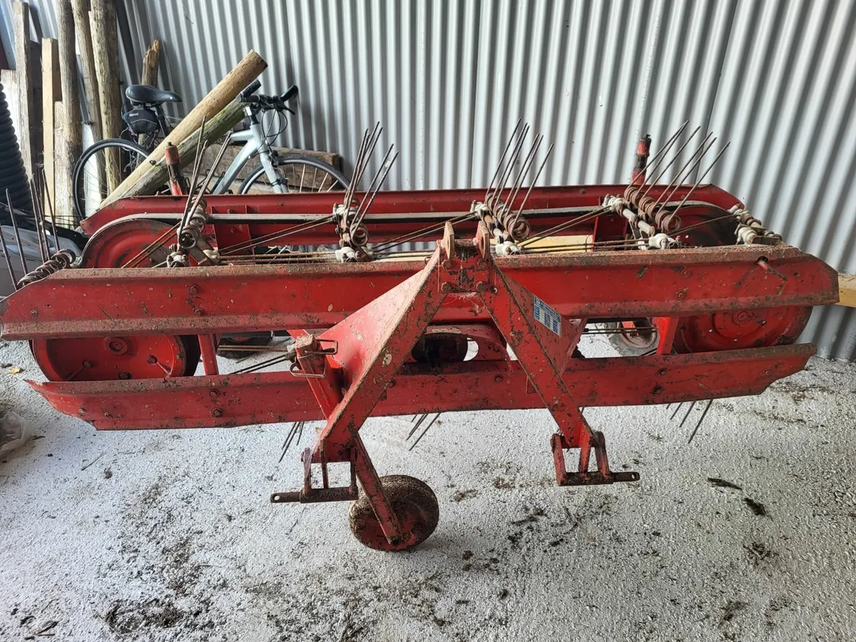 Agricultural machinery - Image 3