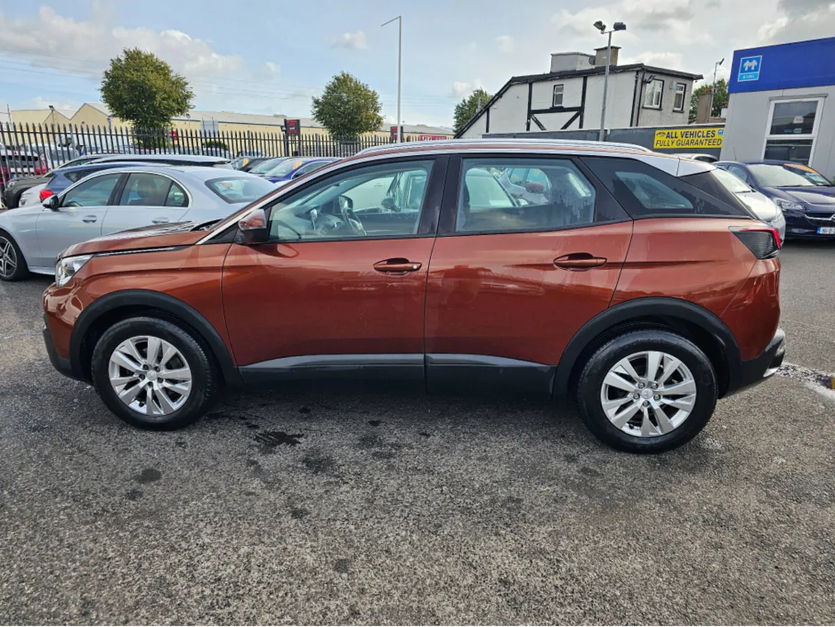 Peugeot 3008 1.6 BLUE HDI - Image 4