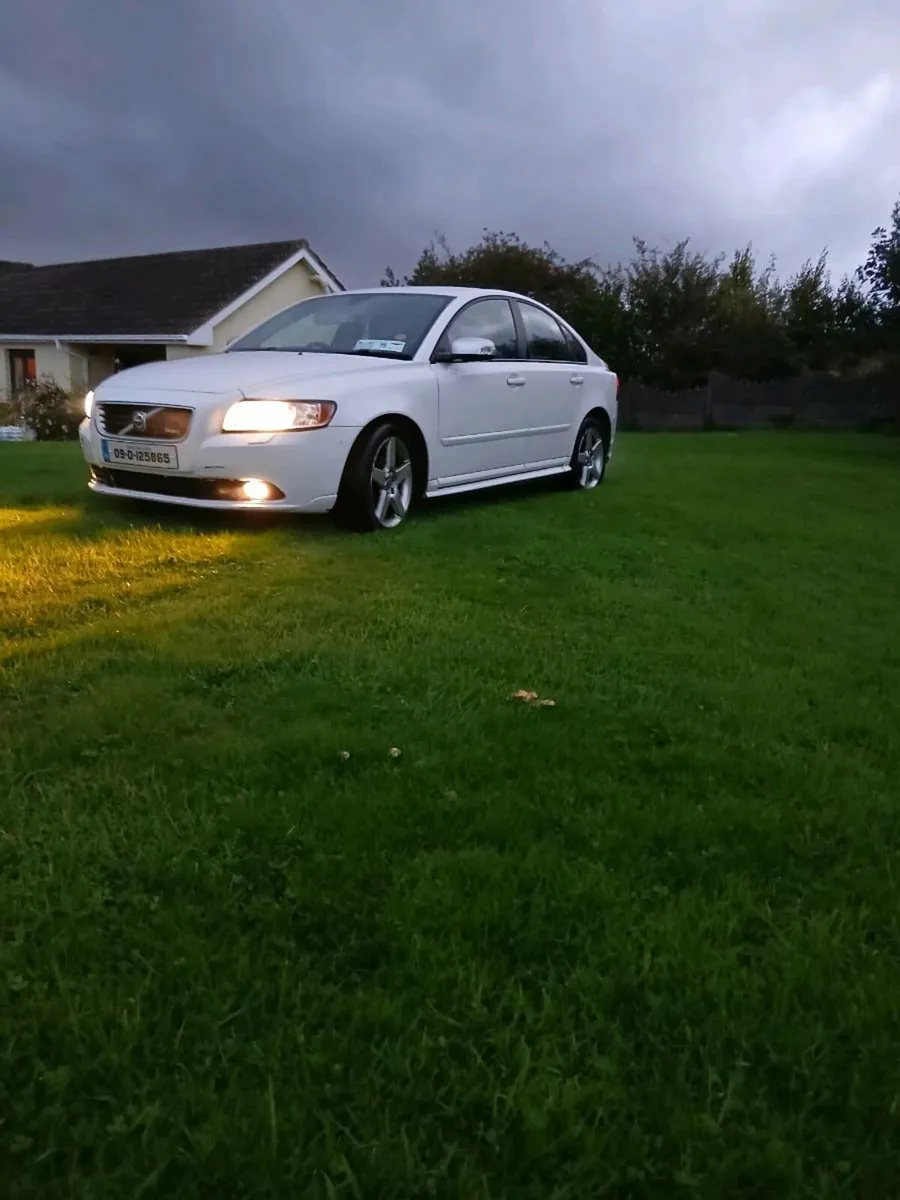 Volvo s40 r design - Image 3