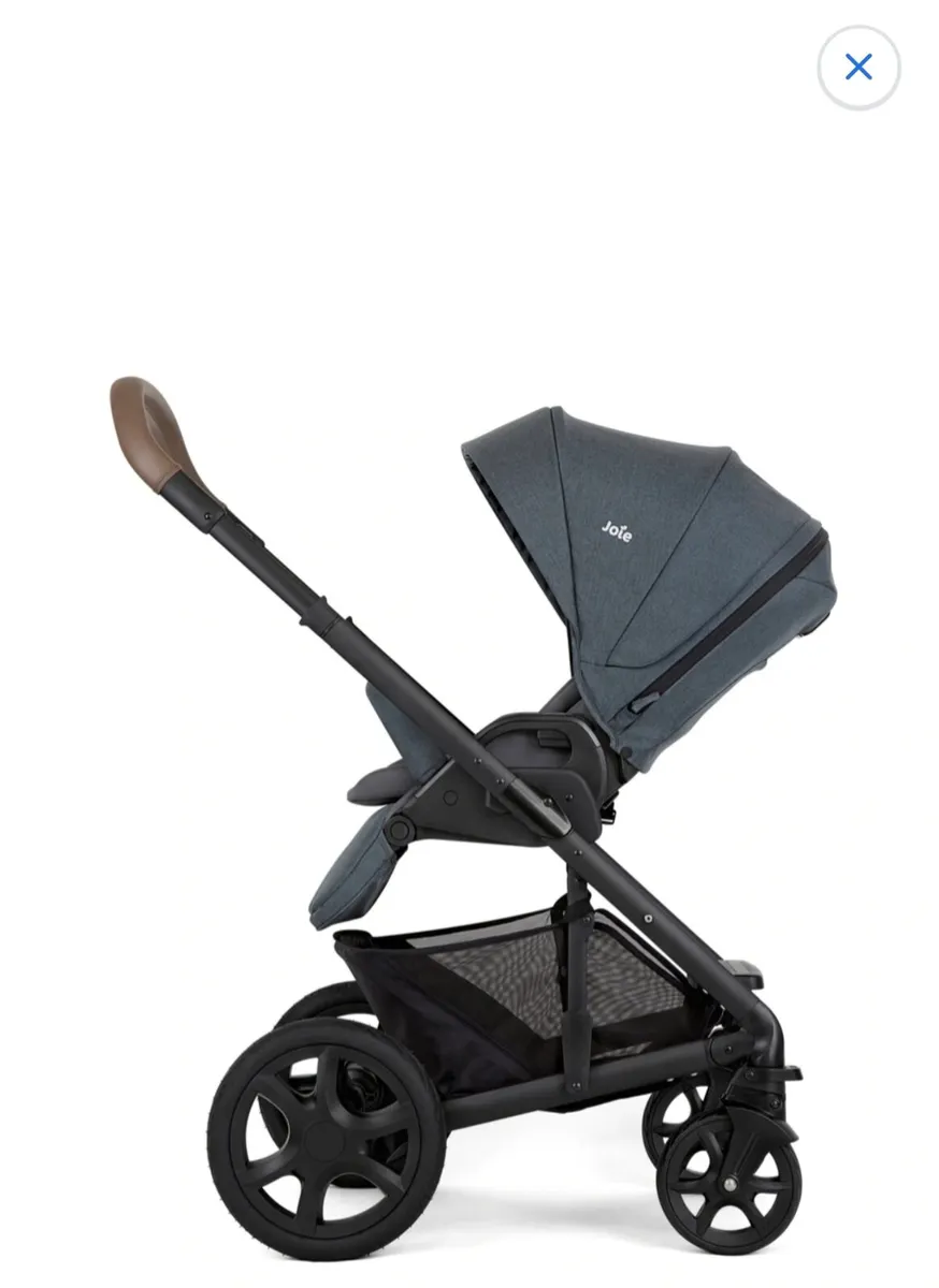 Joie Chrome Travel system & Car seat - Image 2