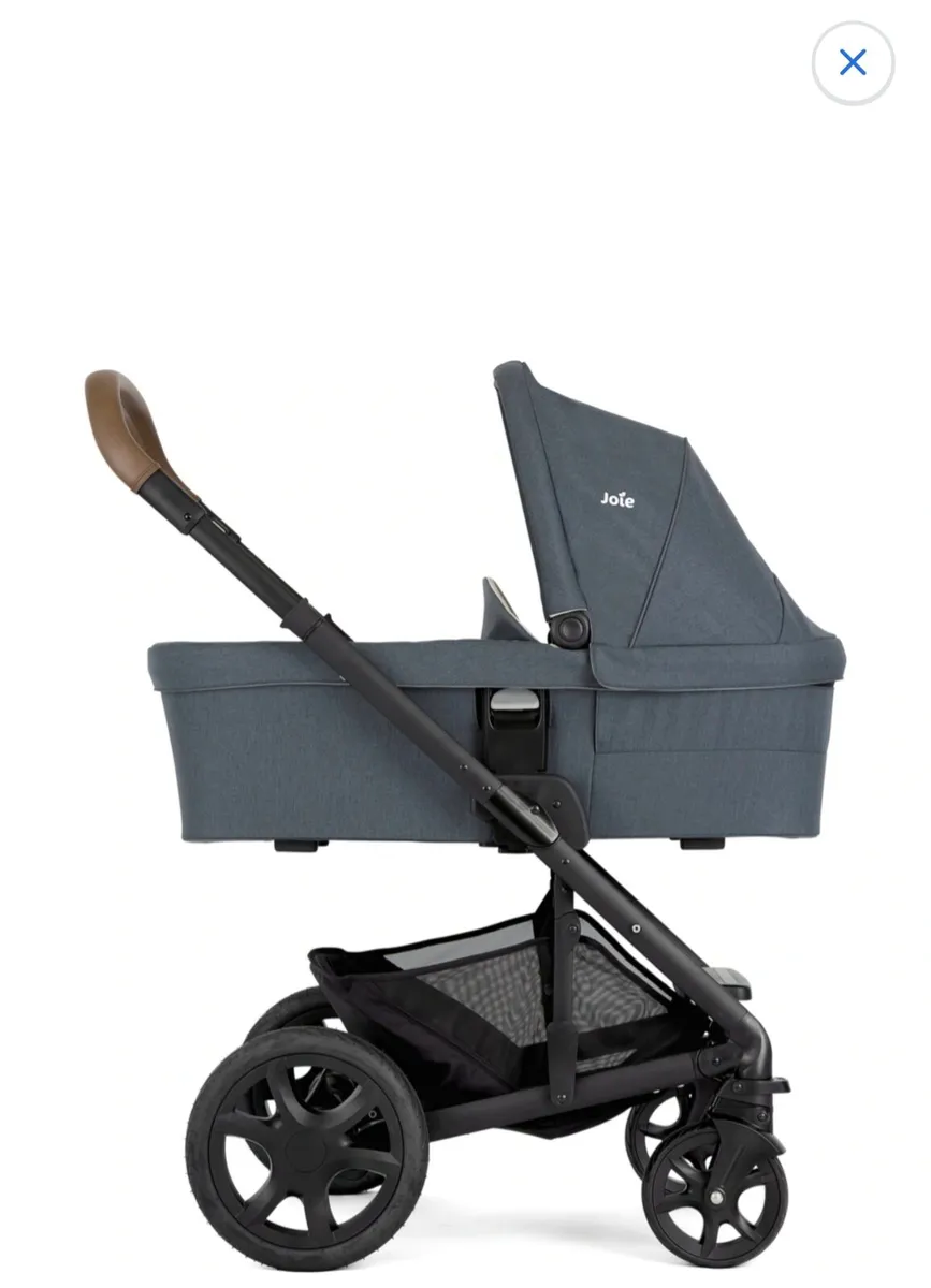Joie Chrome Travel system & Car seat - Image 3
