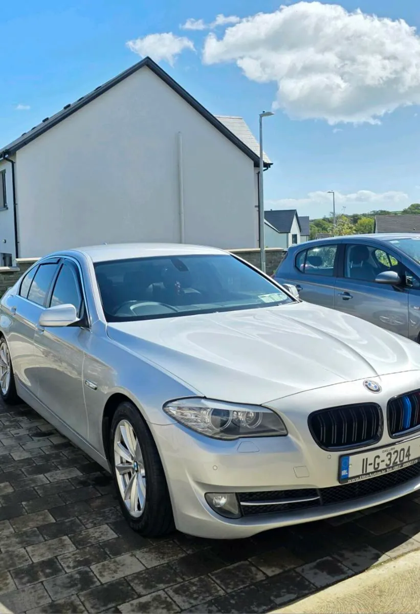 BMW 520D - Image 1