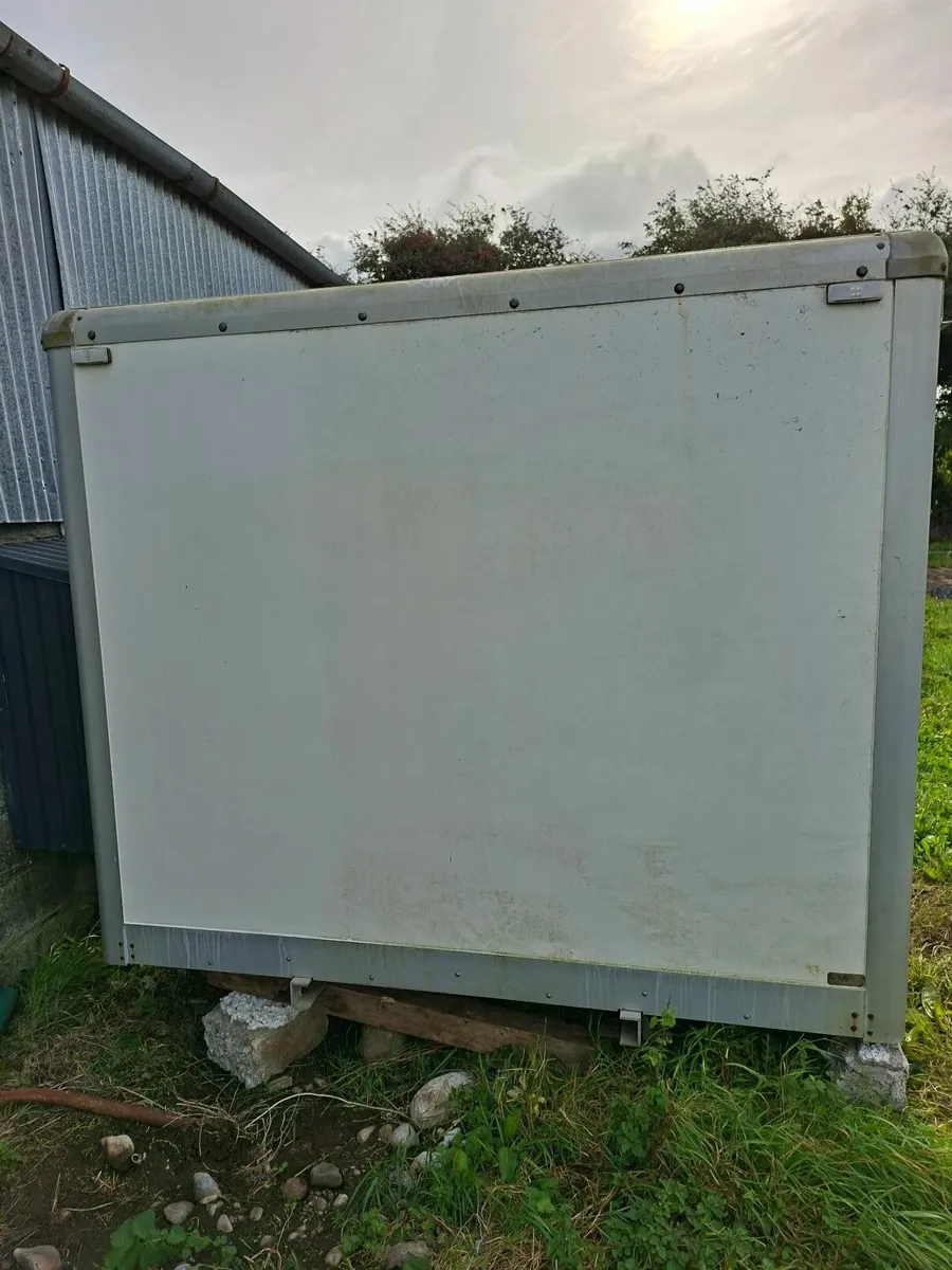 Box body container - Image 1