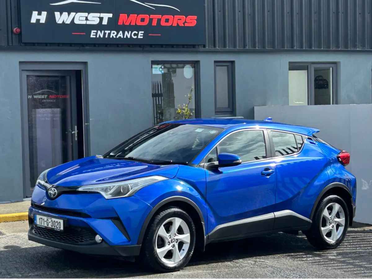 Toyota C-HR 1.2T LUNA 4DR - Image 1