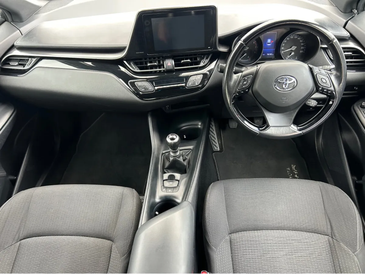 Toyota C-HR 1.2T LUNA 4DR - Image 4