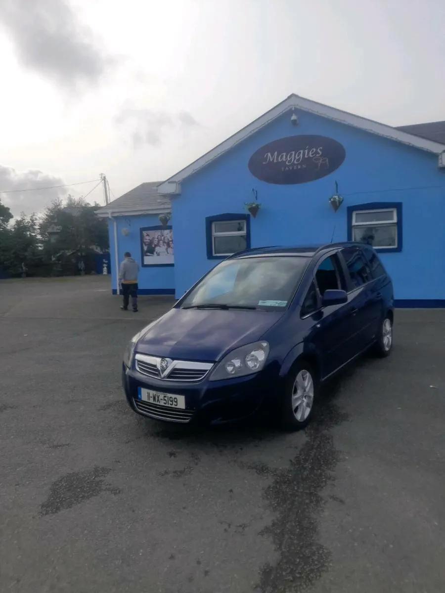 2011 zafira also have a 2010 highline passat fresh - Image 2
