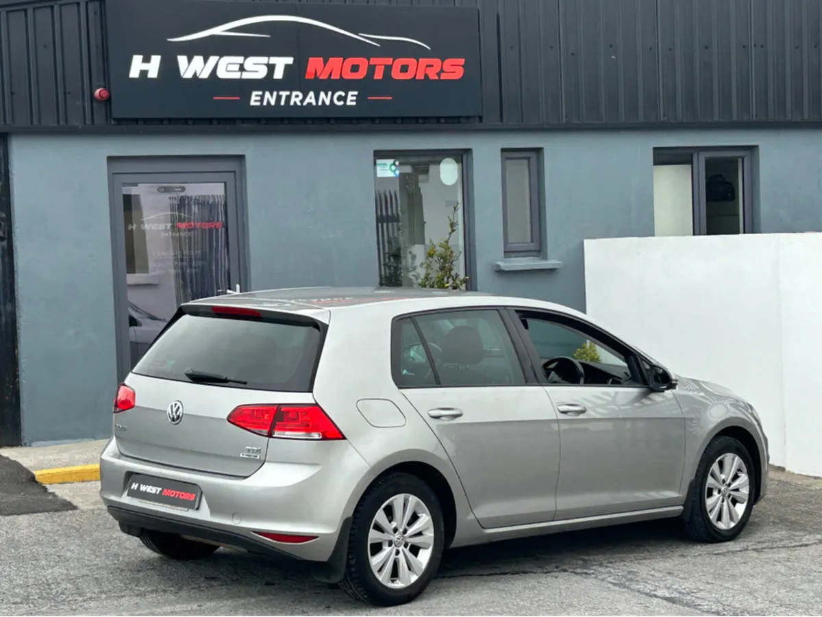 Volkswagen Golf TRENDLINE 1.6 TDI MANUAL 5SPEED 5D - Image 3