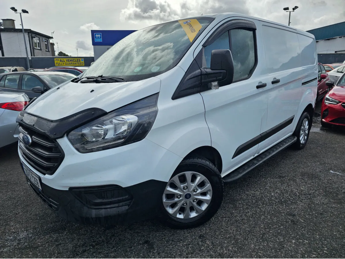 Ford Transit Custom 280S  2.0 TD VAN SWB ** MANY E - Image 3