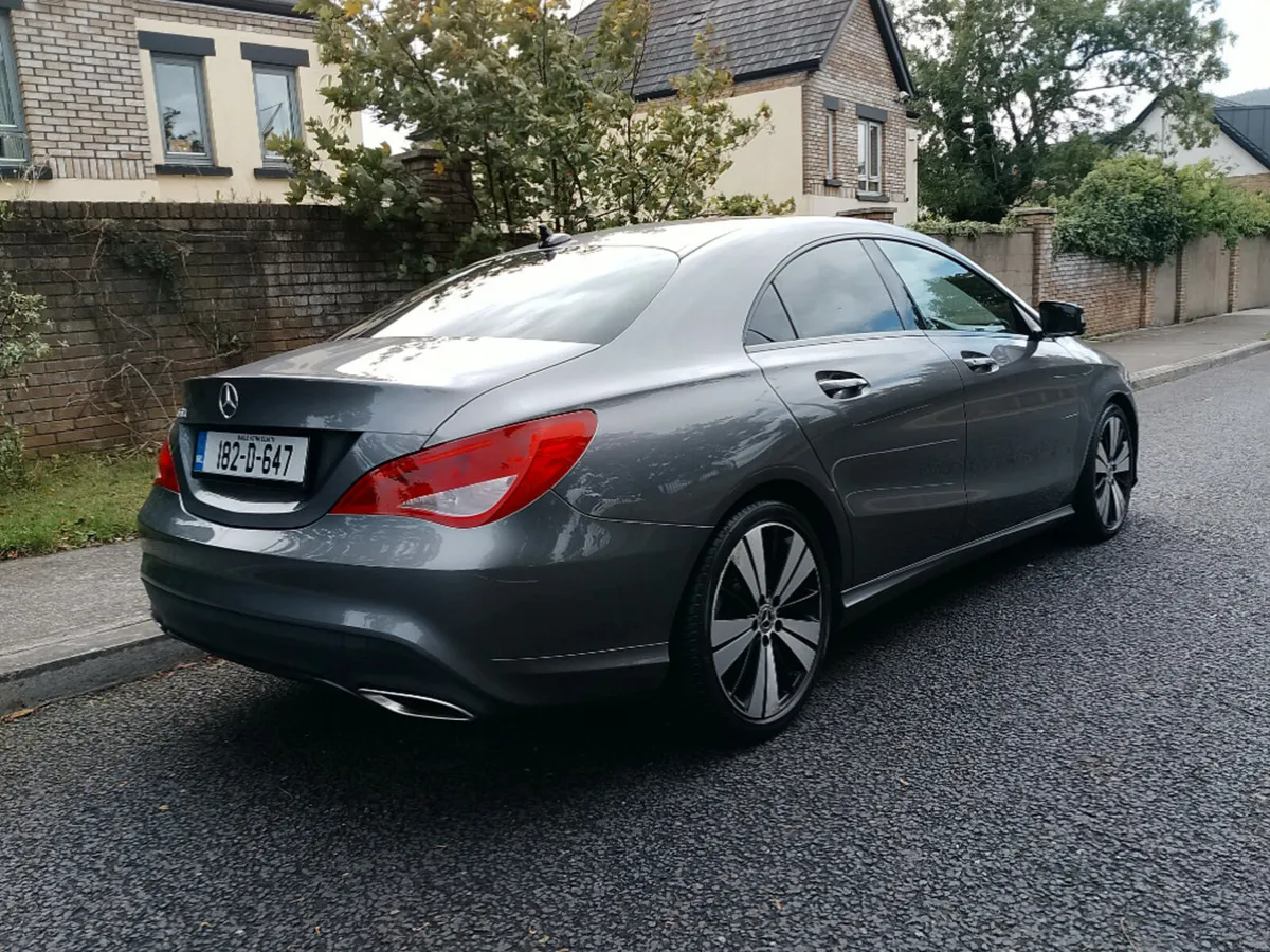 Mercedes-Benz CLA 180 d D Urban 4DR Auto - Image 3
