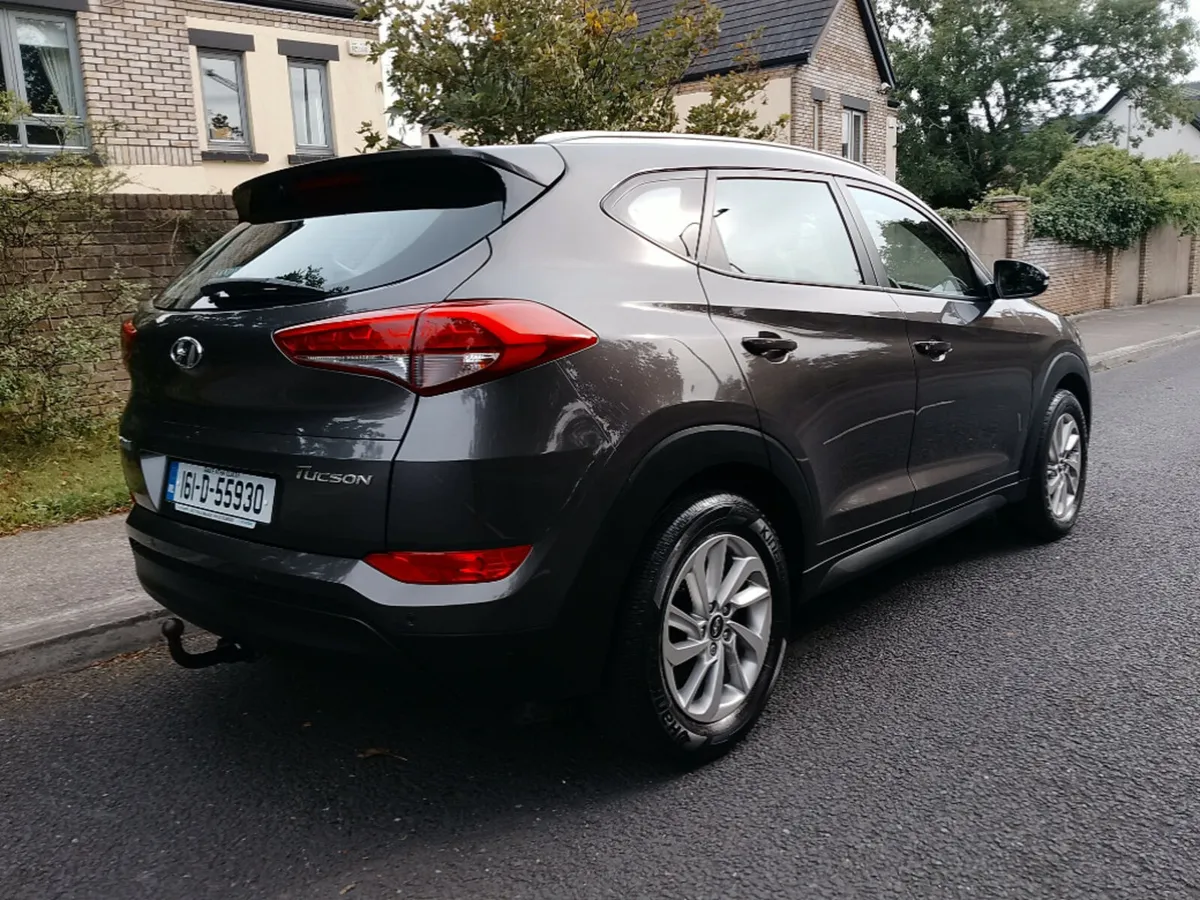 Hyundai Tucson 1.7 Crdi SE Bl/dr 5DR - Image 3