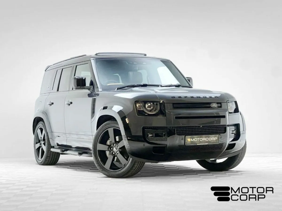 Land Rover Defender HSE X-DYNAMIC P400E - Image 1