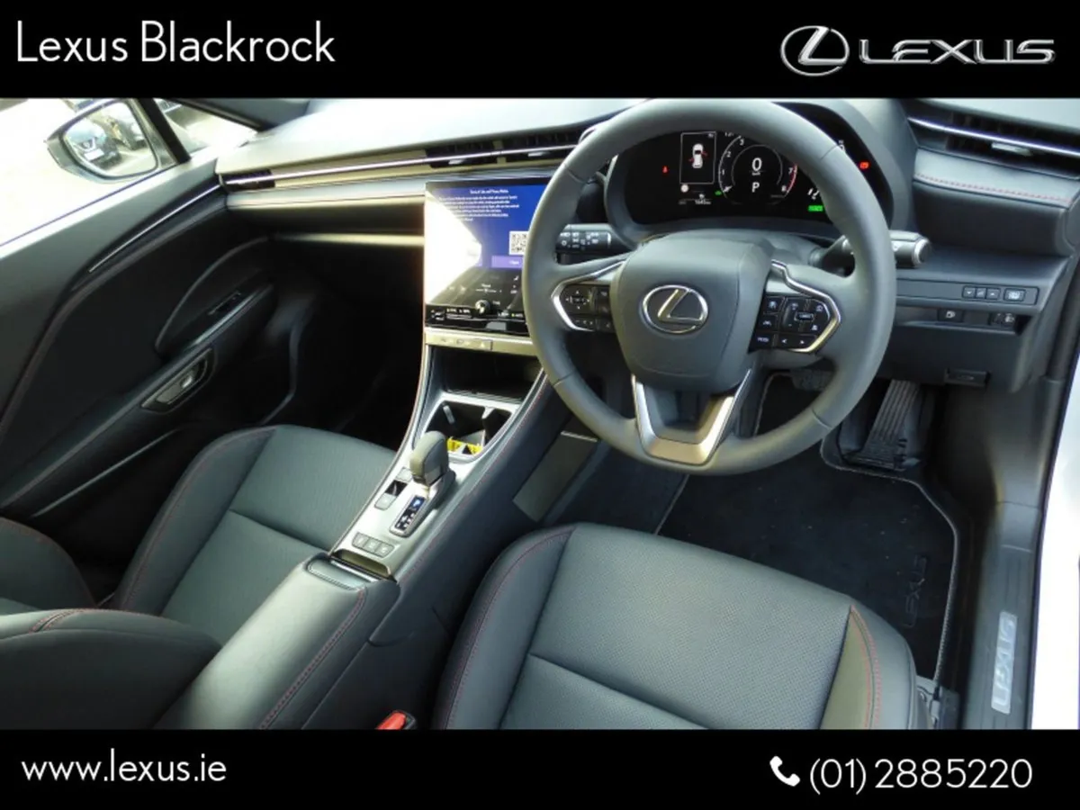 Lexus LBX Hybrid Emotion - Image 2