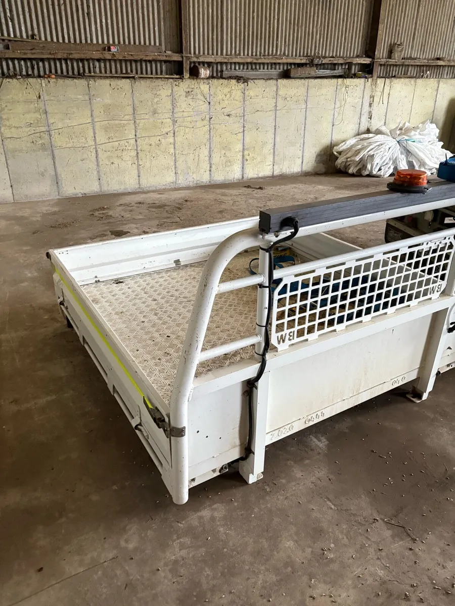 Hilux trays - Image 1