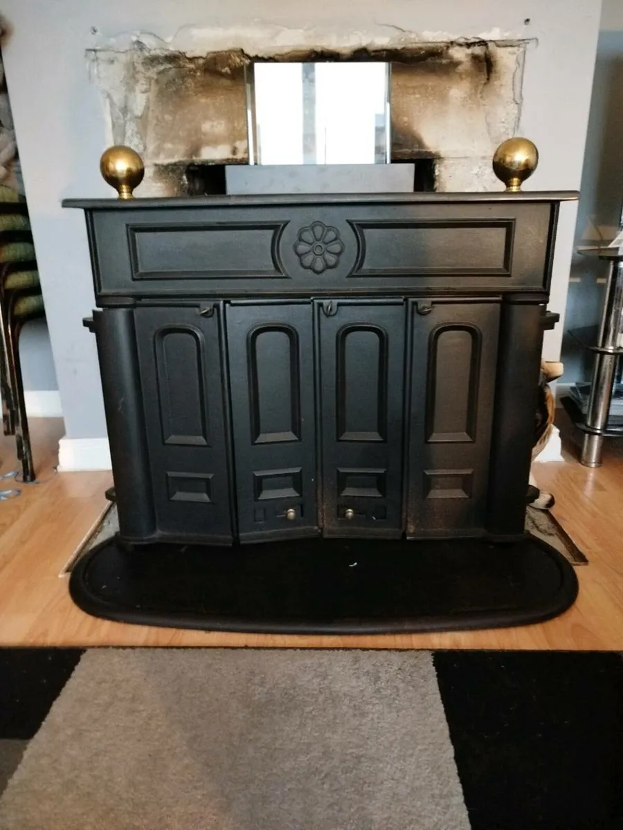 Gas fire - Image 1