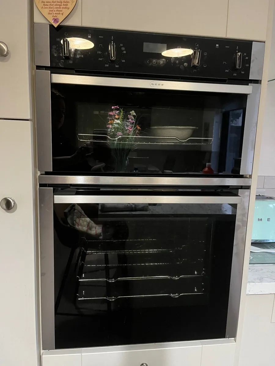 Neff built in double oven - Image 1