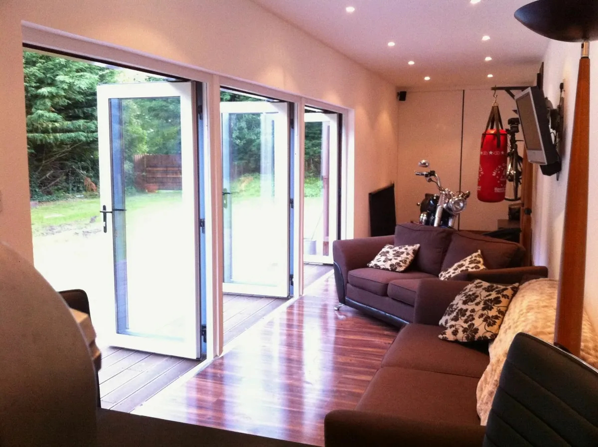 40ft high cube container - converted garden room - Image 4