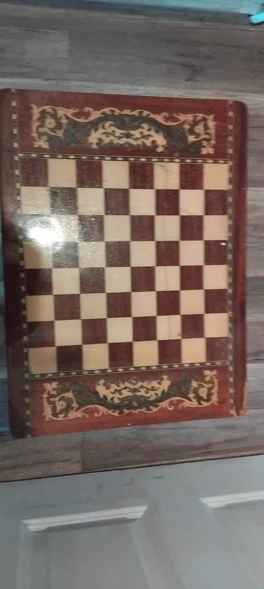 Games table - Image 2