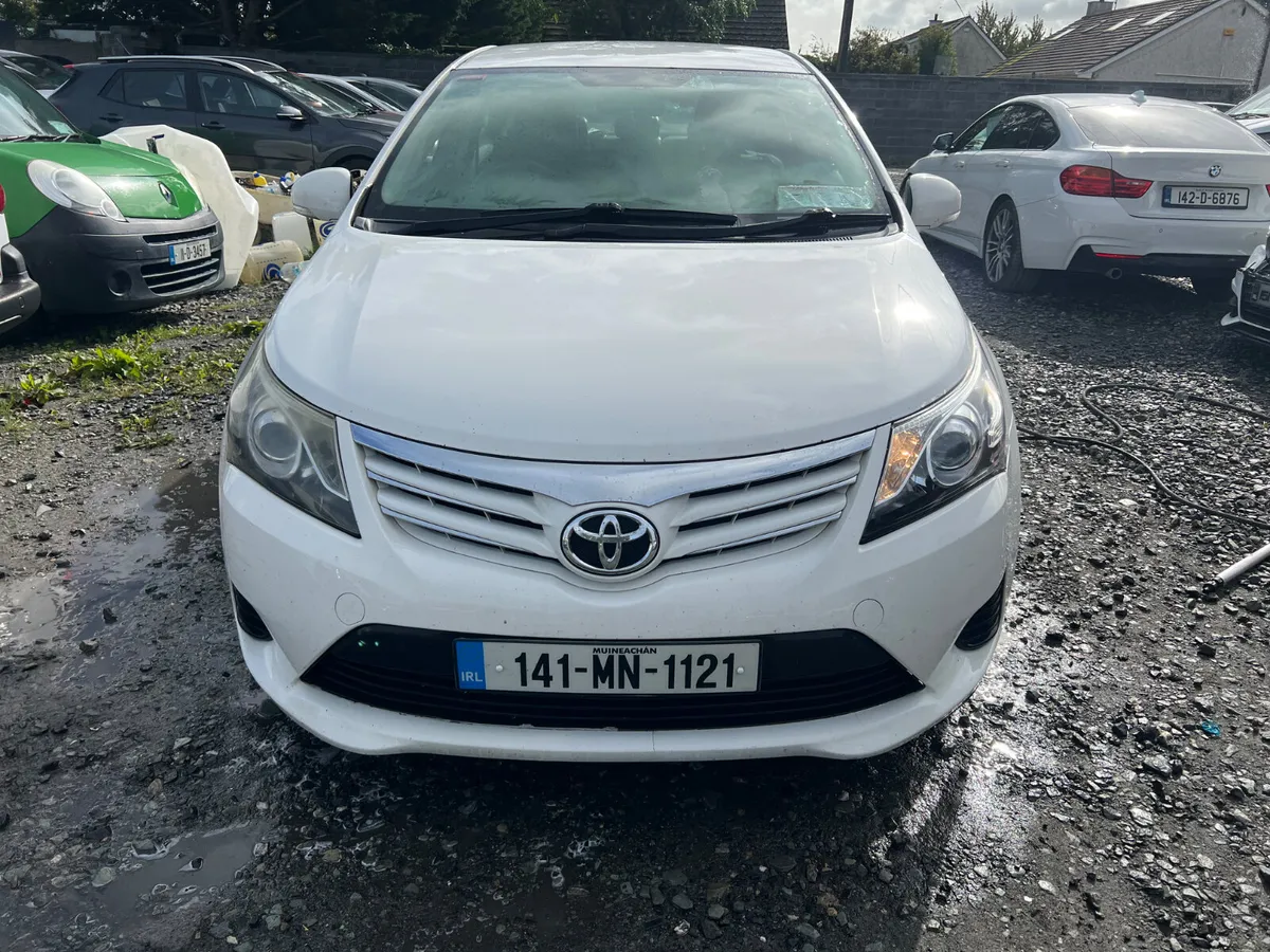 2014 Toyota Avensis 2.0 Diesel drive away - Image 2