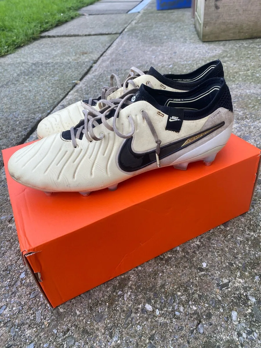 Nike Tiempo Legend 10 SG-Pro Player edition - Image 3