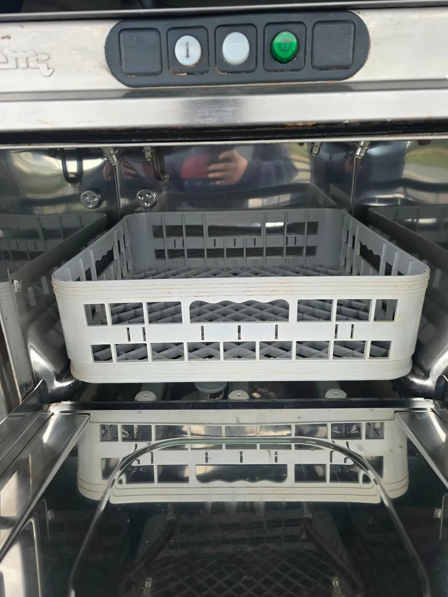 Commercial Undercounter Dishwasher / Glasswasher – - Image 2