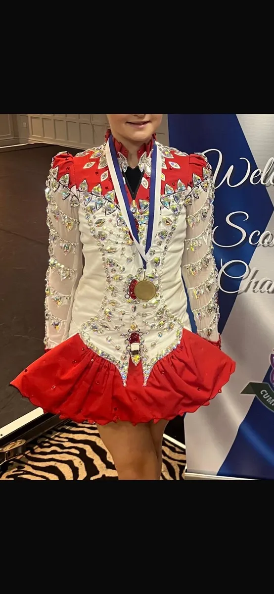 Irish dancing dress - Image 4