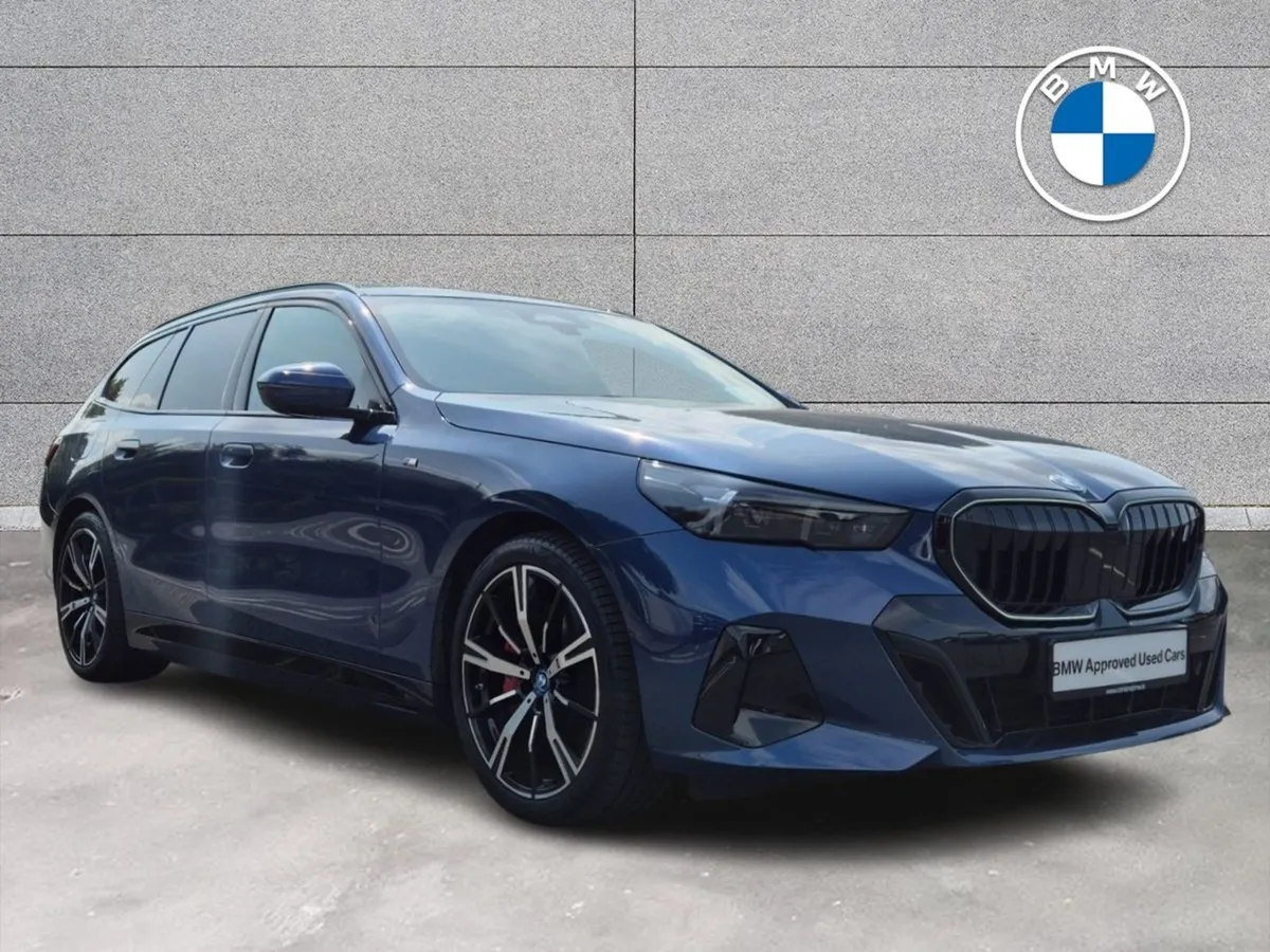BMW i5 Edrive40 M Sport Pro Touring - Image 1