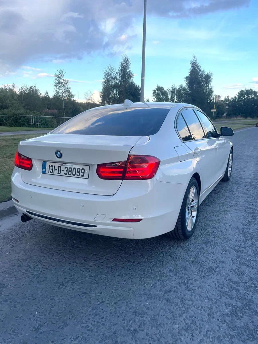 BMW 3-Series Sport - Image 3