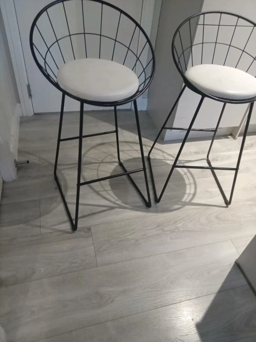 Kitchen High stools - Image 1