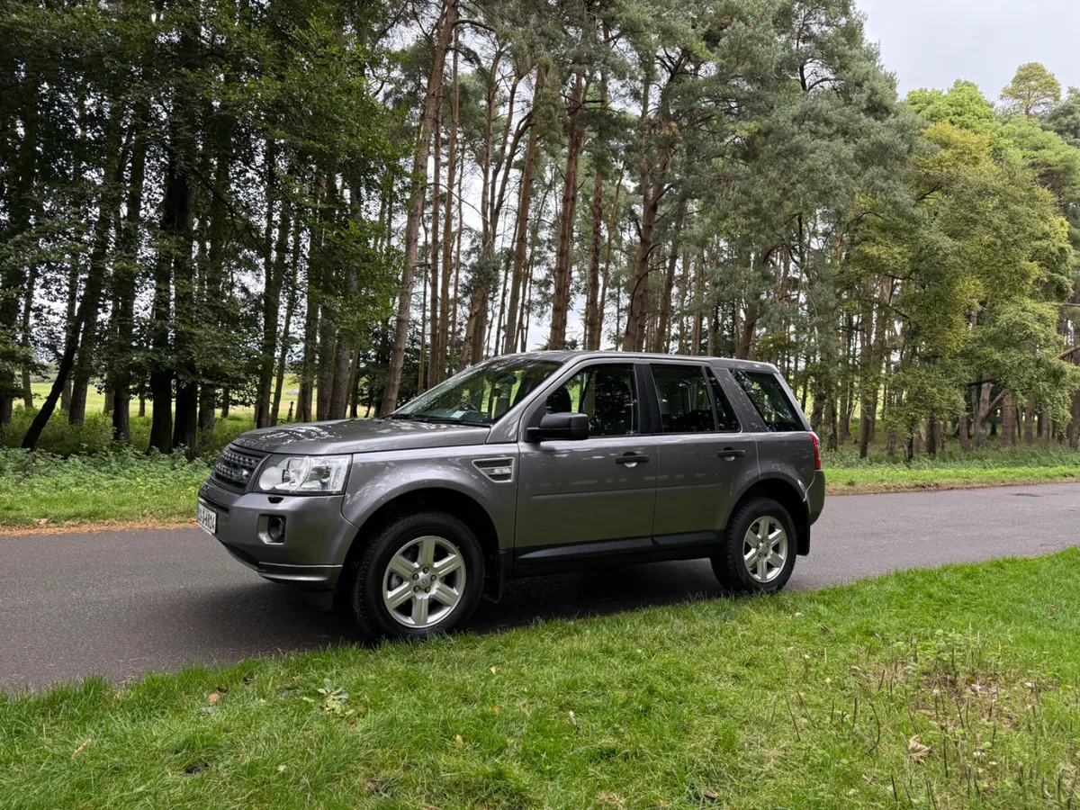 Land Rover Freelander 2011 Low KM - Image 3