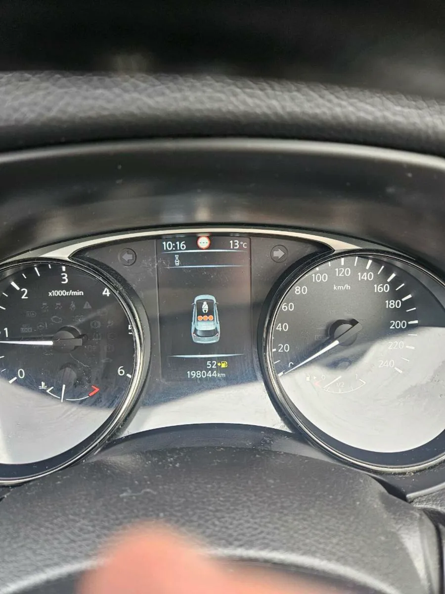 Nissan x-trail - Image 4