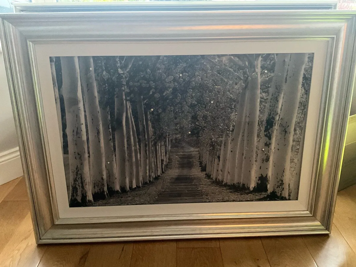 Art work - painting - Image 1
