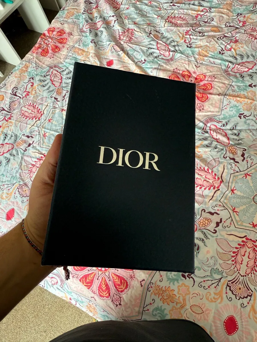 DIOR X LEWIS HAMILTON MAGSAFE - Image 3
