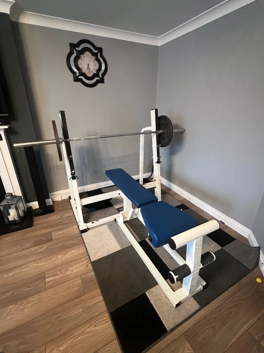 Bench press - Image 1