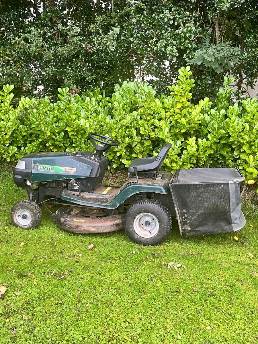 Hayter heritage 13/30 Lawnmower - Image 1