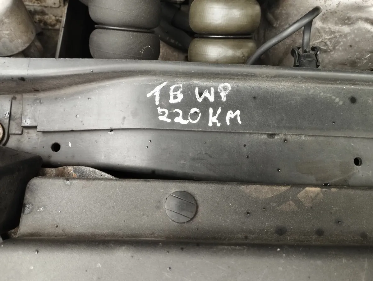 Citroen C4 2010 (7 seater) - Image 3