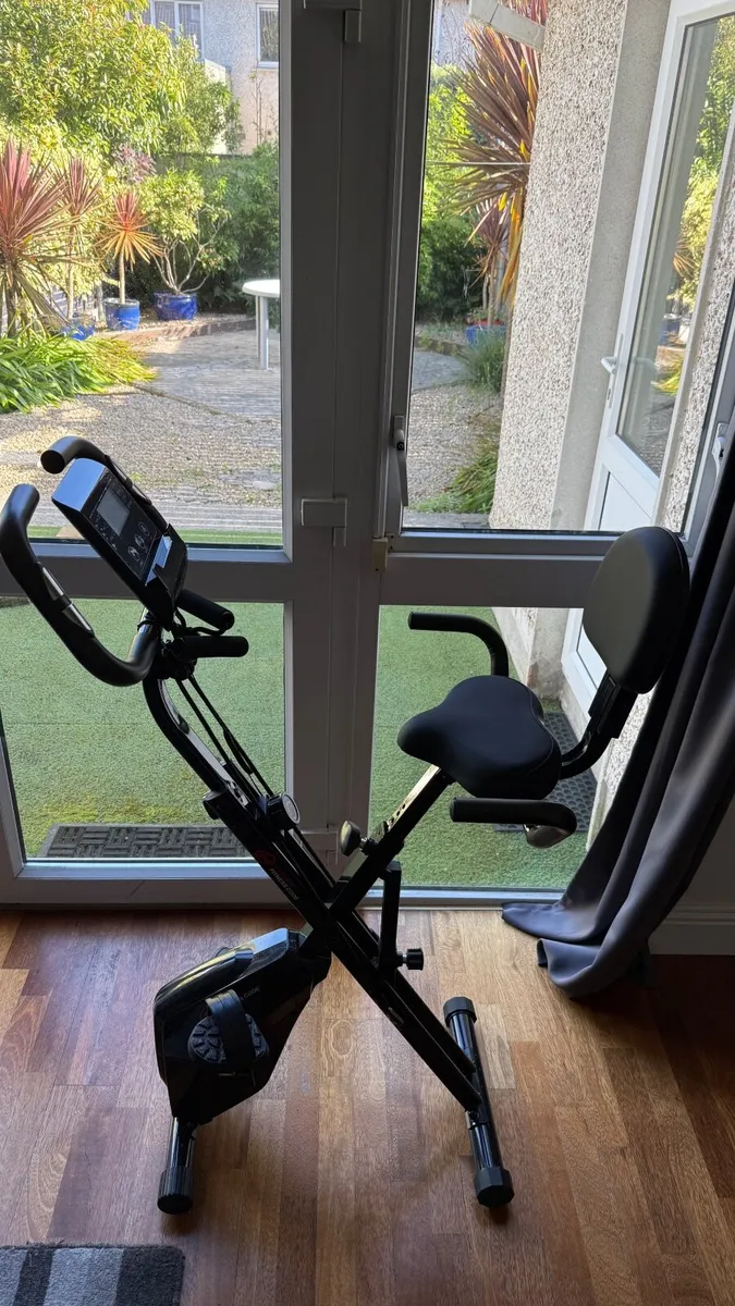 Foldable exercise bike - Image 4