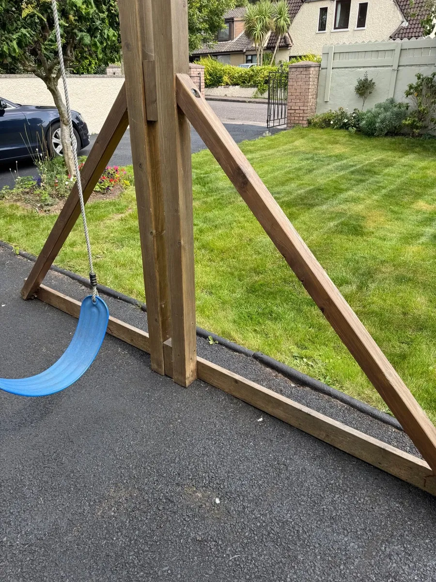 Solid redwood 2 seat Swing set - Image 4