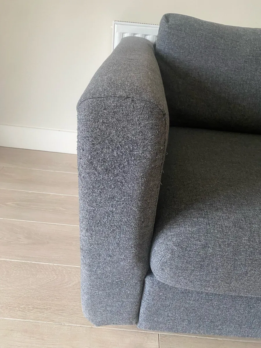 **FREE** Ikea couch - Image 3