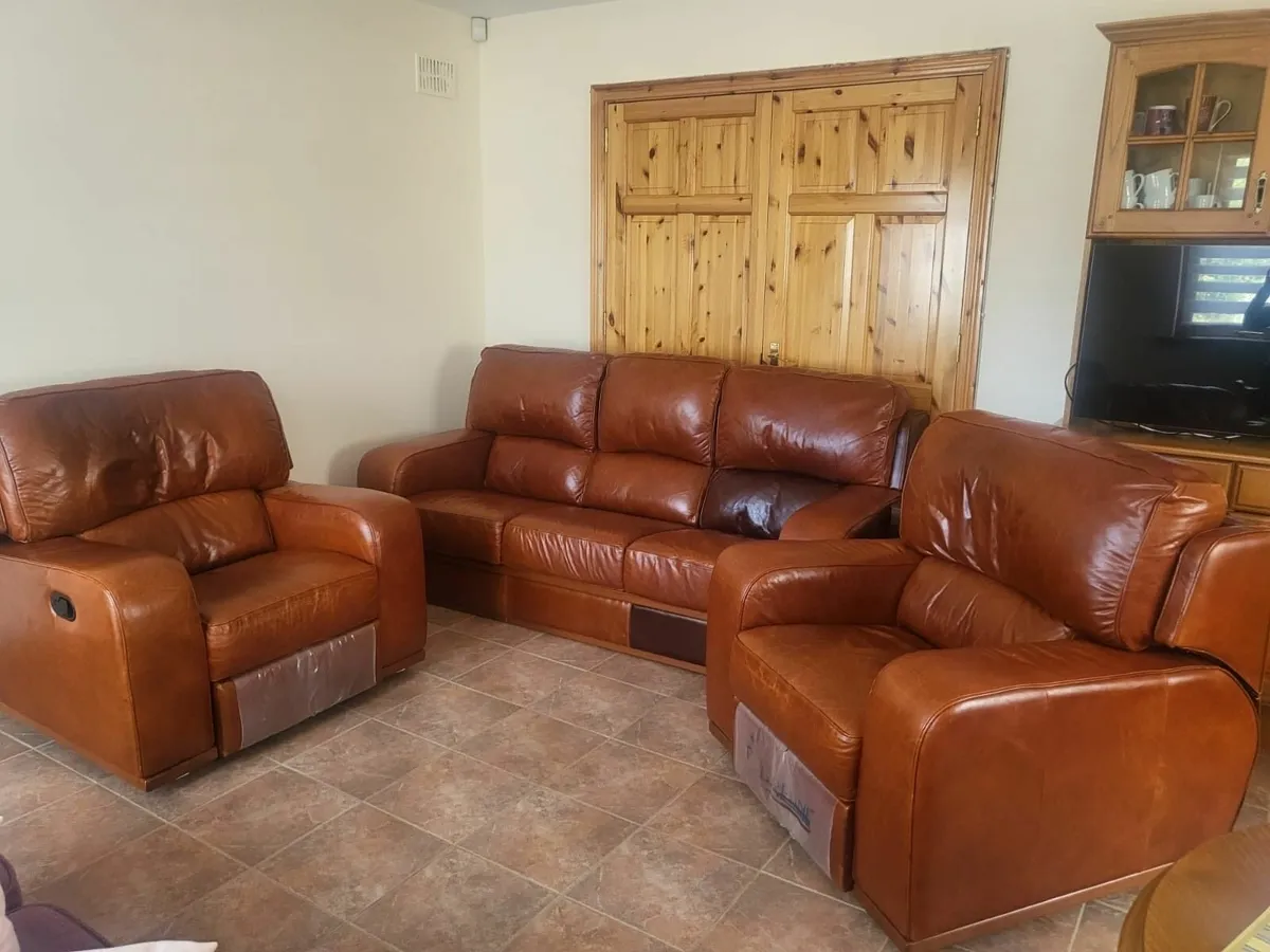 3 piece leather suite