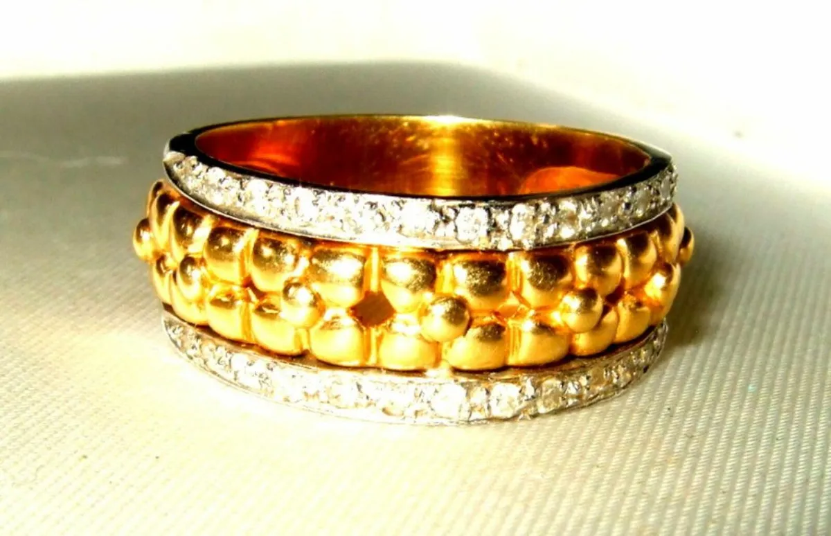 Vintage 18ct Gold/Diamond Hallmarked Unisex Ring - Image 3