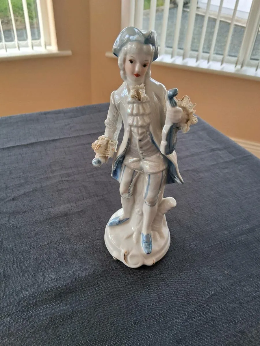 Porcelain Ornament - Image 1