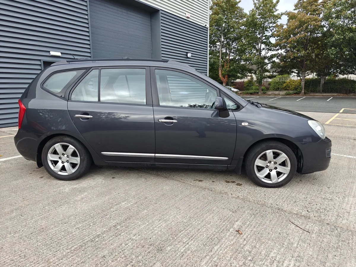 2009 KIA CARENS 7 SEATER - Image 4