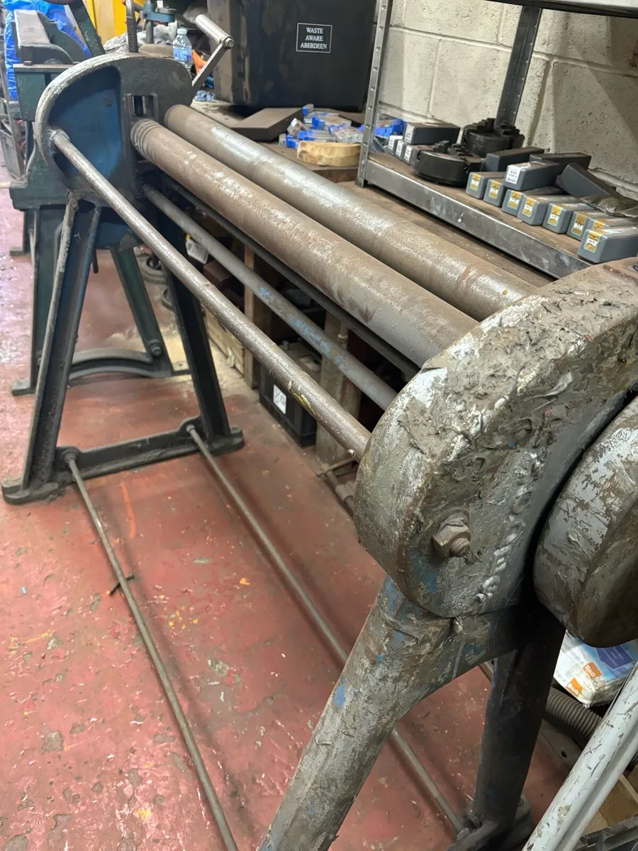 Edwards 50” folder & 50” rolls Rhodes. British - Image 3
