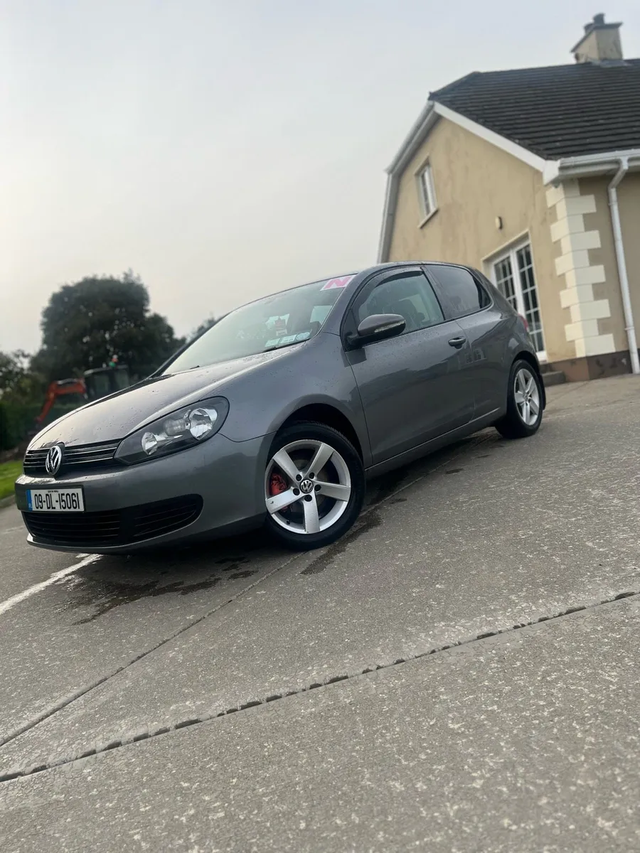 Volkswagon Golf - Image 2