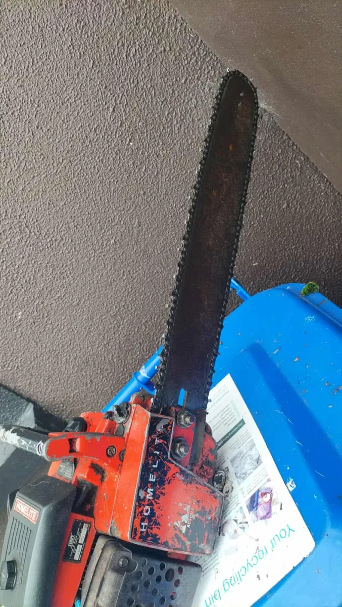 Chain saw - Image 3