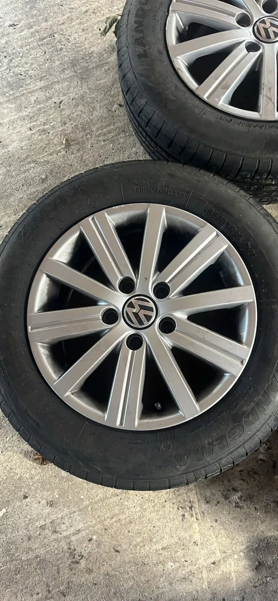 5x112 alloys NEW TYRES! - Image 2