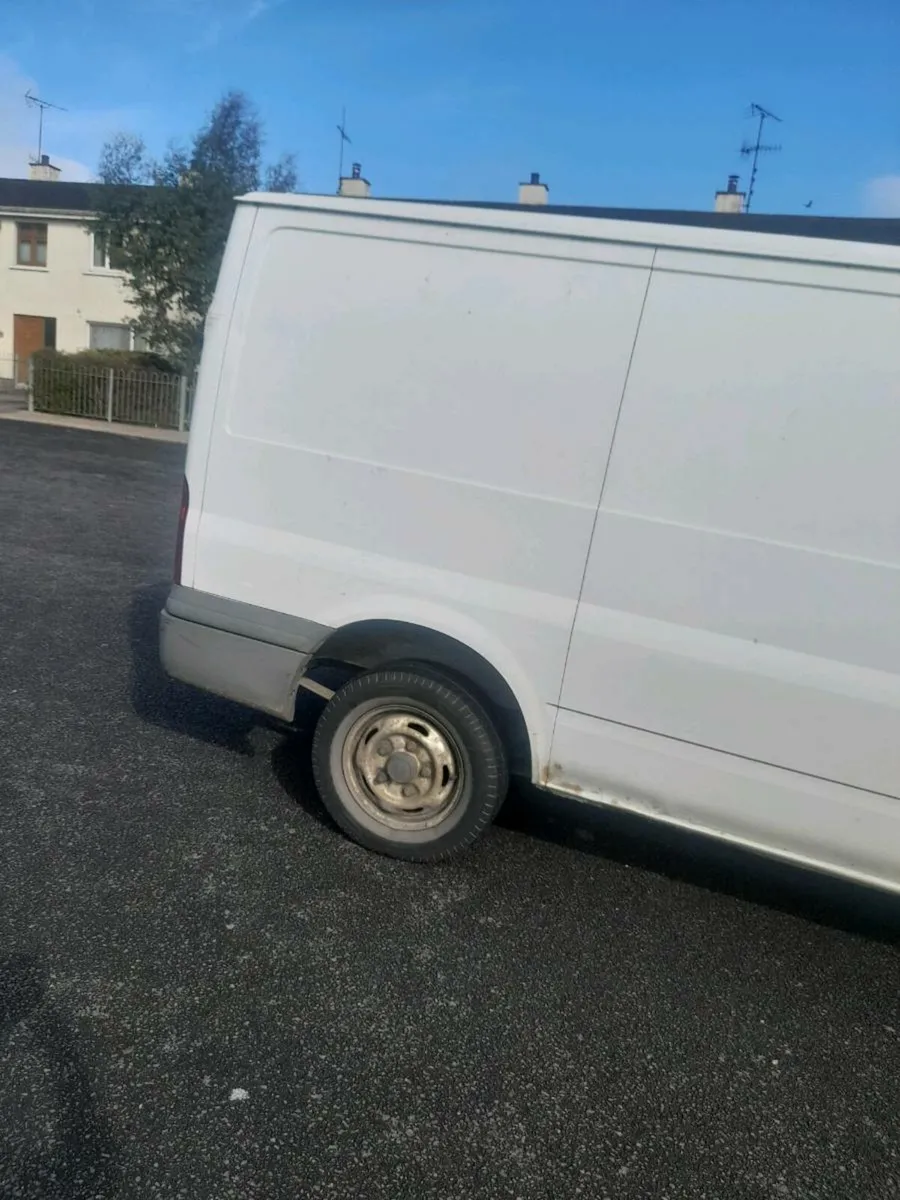 Van - Image 3